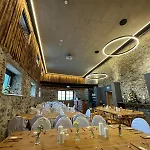 Gutshaus 1250 - Mit Innenhof Am Bach Ξενοδοχείο Kalwang