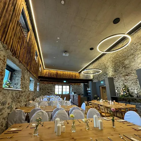 Mala Taverna Hotel Kalwang