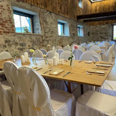 Gutshaus 1250 - Mit Innenhof Am Bach Hotel *